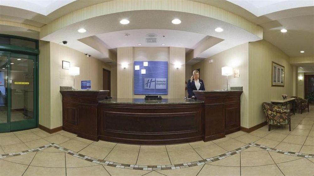Holiday Inn Express & Suites - Enterprise By Ihg Exteriör bild