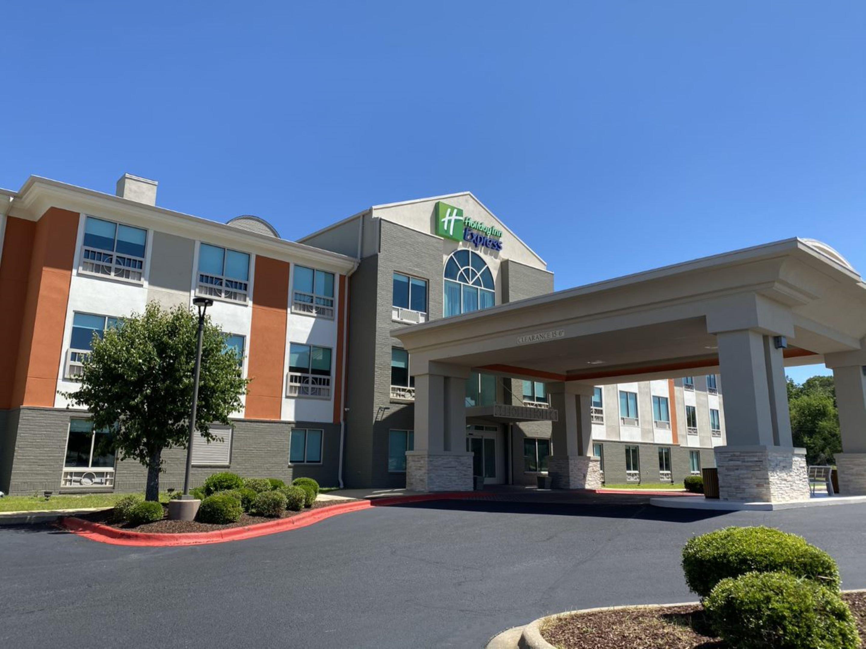 Holiday Inn Express & Suites - Enterprise By Ihg Exteriör bild