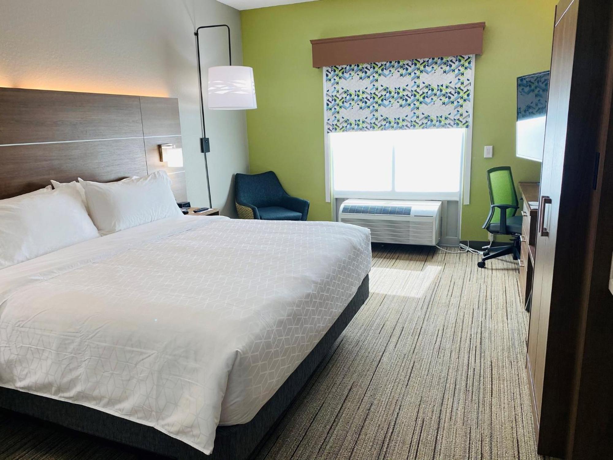 Holiday Inn Express & Suites - Enterprise By Ihg Exteriör bild