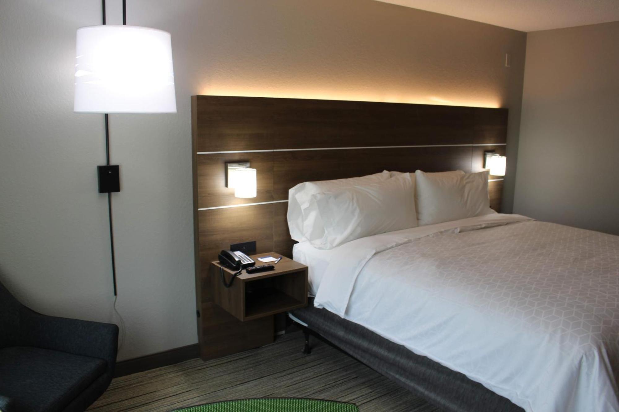 Holiday Inn Express & Suites - Enterprise By Ihg Exteriör bild